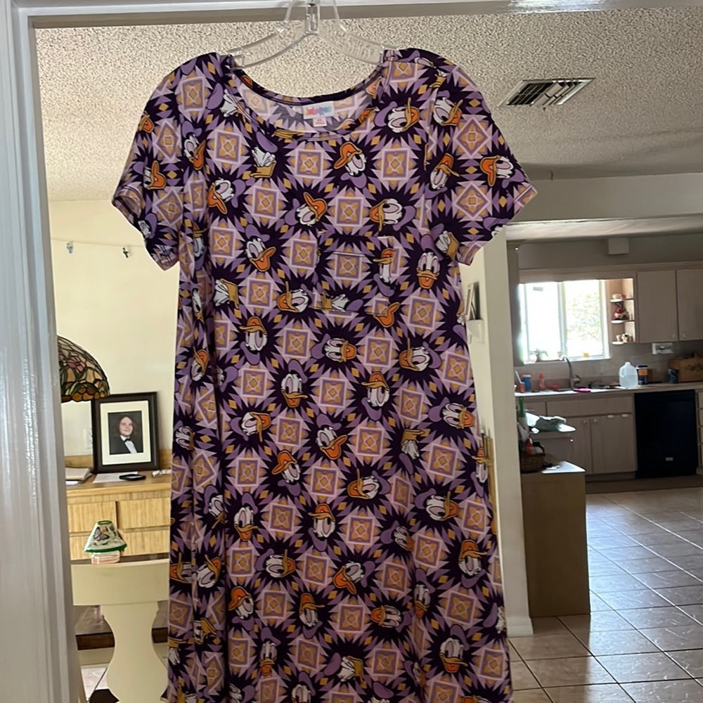 Lularoe Carly Disney print dress sz xs